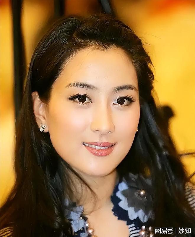 马苏成文荣奖评委，曾与孔令辉同居11年，为李小璐出头却坑毁自己（组图） - 3