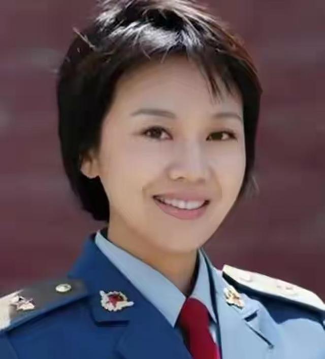 宁愿净身出户把财产留给前妻，也要坚定选择离婚，闫妮做错了什么（组图） - 12