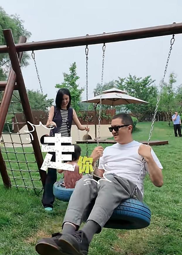 李亚鹏官宣和小19岁妻子离婚!离婚原因被扒,细节早见端倪(组图) - 9