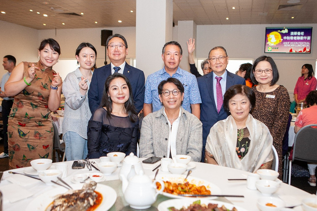 澳华养老中秋敬老联欢午宴，与五百长者欢聚庆团圆（组图） - 4