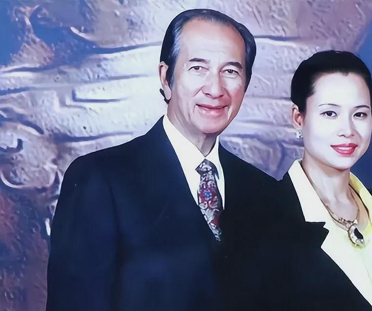何超莲不再隐瞒，终于坦言，为何与窦骁结婚两年，没有孩子的缘由（组图） - 22
