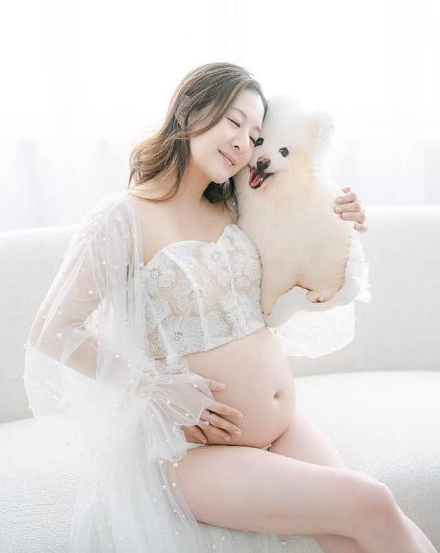 香港知名童星晒孕照！为当妈打300针做试管，曾因感情事当街脱裙（组图） - 4