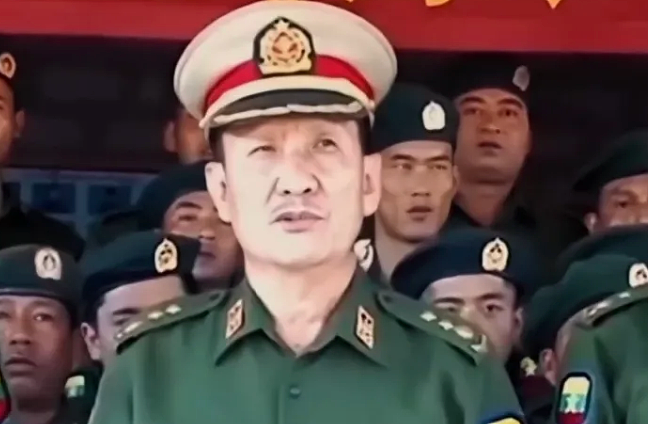 一个中国人卖30多万，和金主结拜要杀人祭天！缅北果敢魏家犯罪集团暴行曝光（视频/组图） - 4