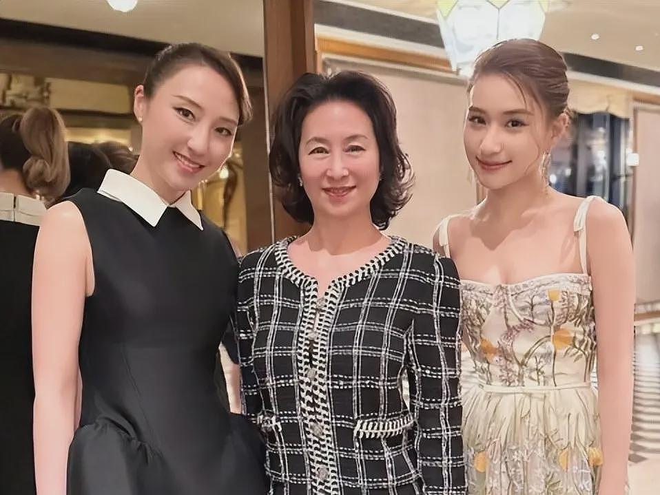 何超莲不再隐瞒，终于坦言，为何与窦骁结婚两年，没有孩子的缘由（组图） - 18
