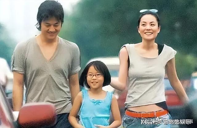 官宣1天后,海哈金喜成笑话,李亚鹏以一己之力让5个女人口碑反转(组图) - 3