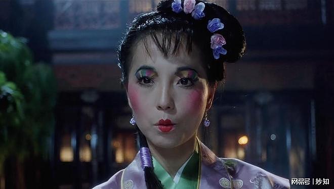 62岁“石榴姐”苑琼丹近况曝光，生图下人老皮松，木偶纹好抢镜（组图） - 3