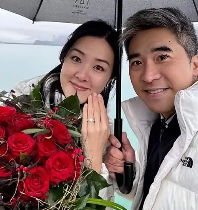 小三转正1周年！成功上位在瑞士求婚，曾被男友街头摸内衣亲热？（组图） - 9