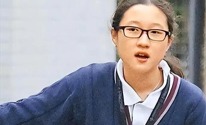 成龙筹备新剧，女儿却远走他乡，父女俩15年未见，生活的怎么样？（组图） - 8