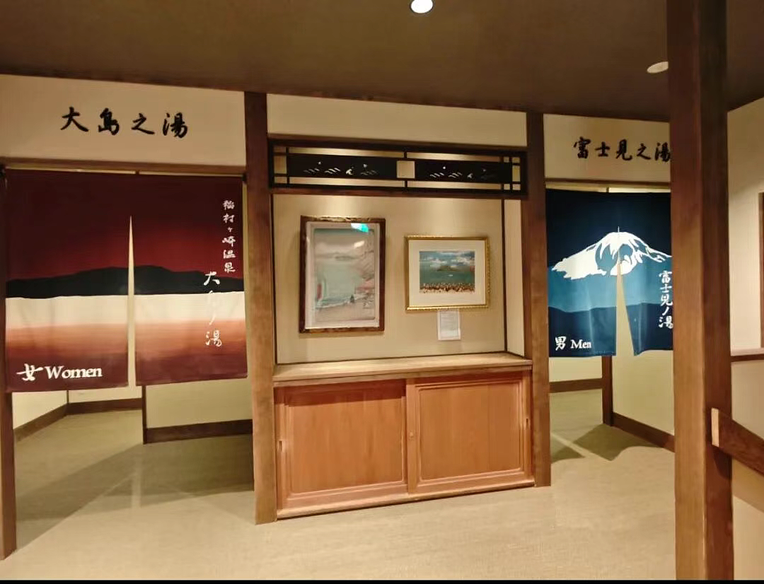 中国游客把日本温泉“泡崩了”？将2升沐浴乳倒进池里后逃跑，店家被迫停业...（组图） - 1