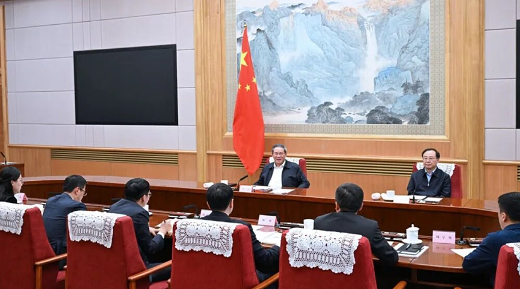 总理座谈会上，参会发言的8位专家和企业家都是谁（图） - 1