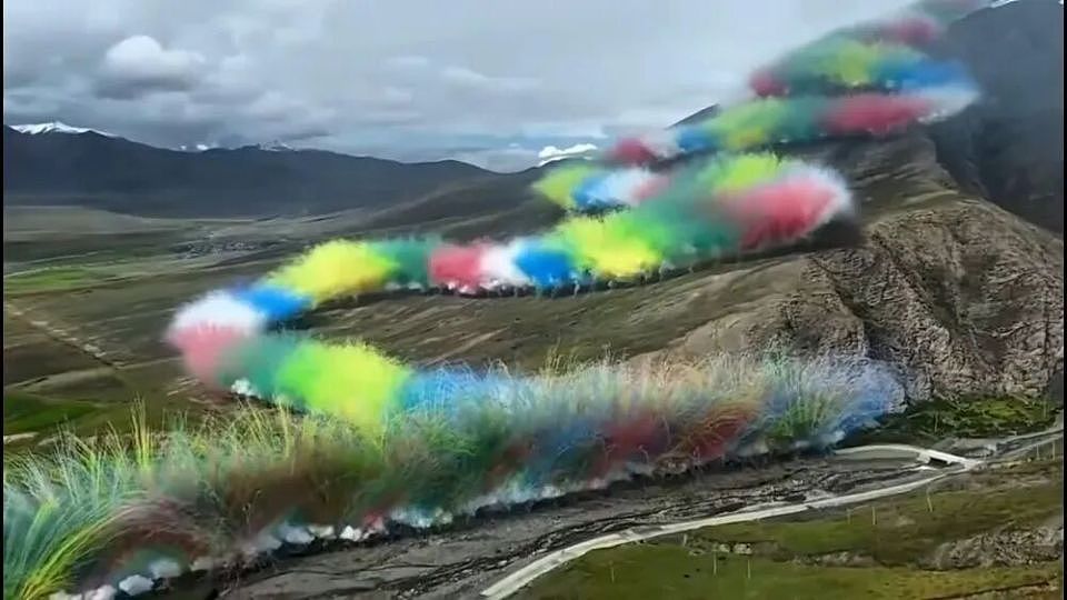 单日销售额破亿，始祖鸟国庆卖爆！叛逆的中产，骂得越狠买得越疯（组图） - 11
