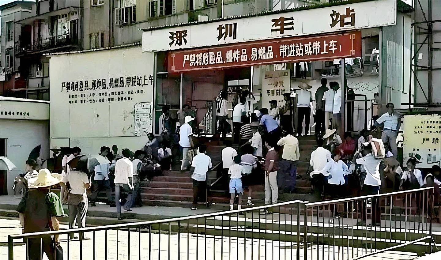 陈国军：我与刘晓庆还没离婚，就被她赶出门流浪（组图） - 10
