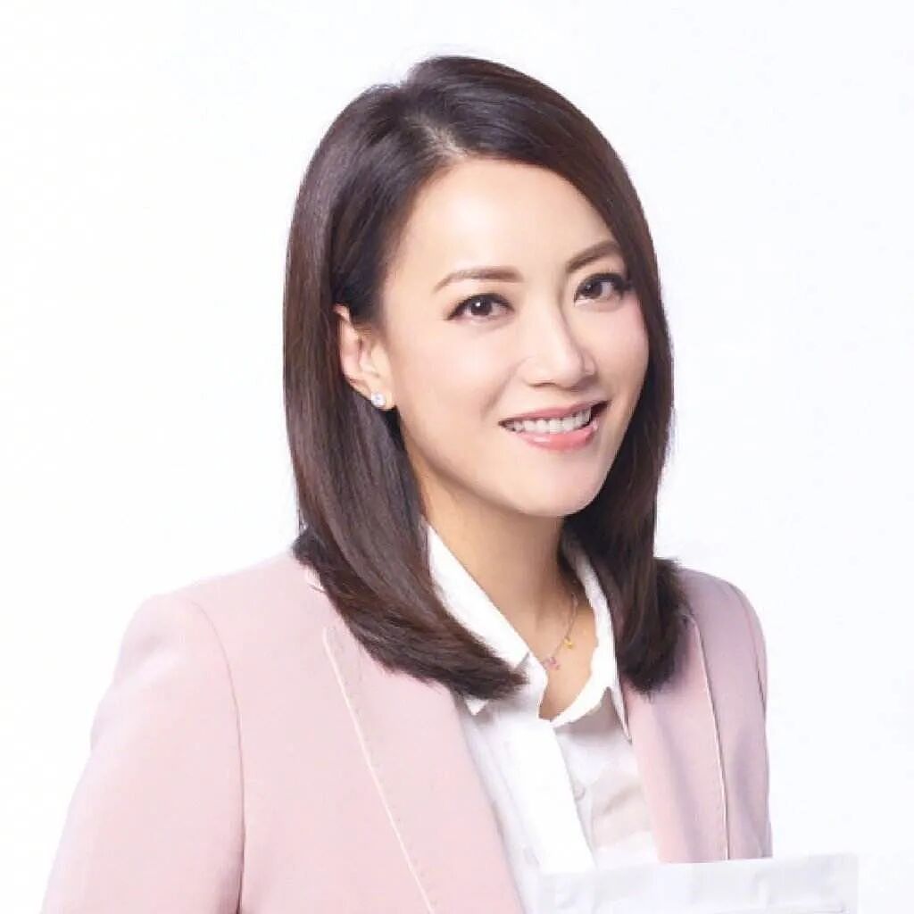 陪伴谢霆锋23年,39岁未婚生女:巨星背后的女人,有股很劲儿(组图) - 21