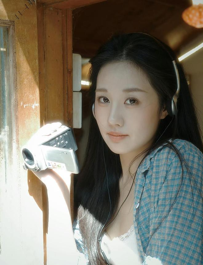 前女友曝19岁荣梓杉出轨打人，男方评论区沦陷，网友喊话道歉退圈（组图） - 10