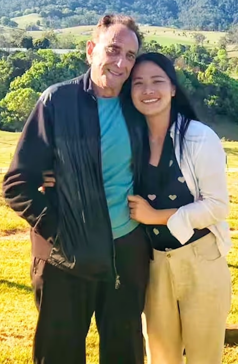 澳洲93岁老人再当爸,华人妻子比他小56岁:不为钱,只为真诚和平等(组图) - 5
