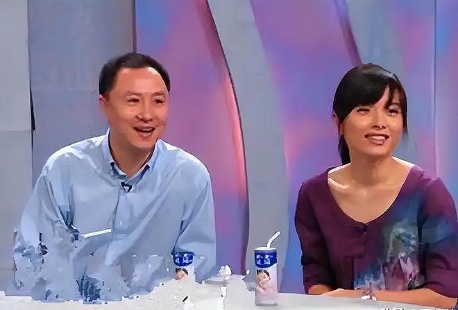 她26岁成双料影后，二婚嫁靳东高龄生下两子，今48岁美得自信从容（组图） - 15