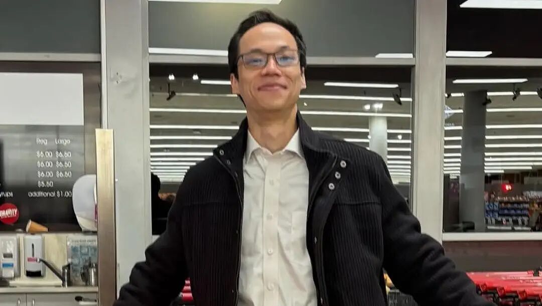 华人突然当选新西兰市议员！背景被扒：“怀疑他是间谍”！拉票方式被举报（组图） - 1