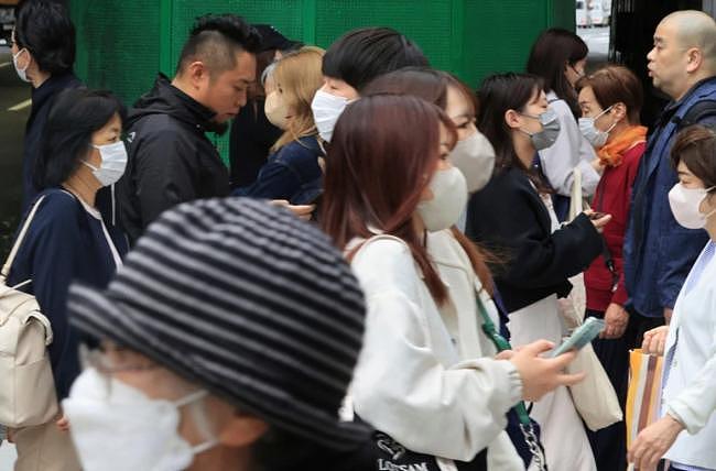 多所学校关闭，日本宣布进入流感大流行期（图） - 1