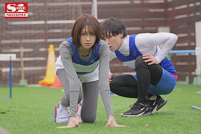【美女】G杯蓝衣战神，笑容甜美，身材无敌，看了简直停不下来（组图） - 26