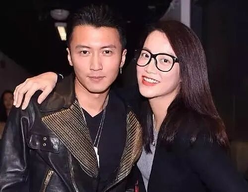陪伴谢霆锋23年,39岁未婚生女:巨星背后的女人,有股很劲儿(组图) - 5