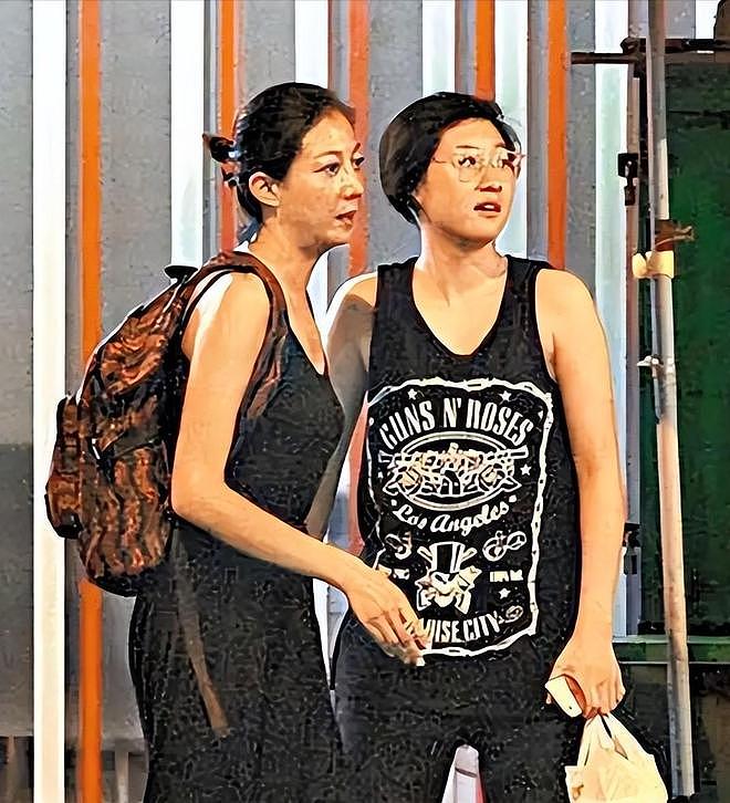 成龙筹备新剧，女儿却远走他乡，父女俩15年未见，生活的怎么样？（组图） - 11