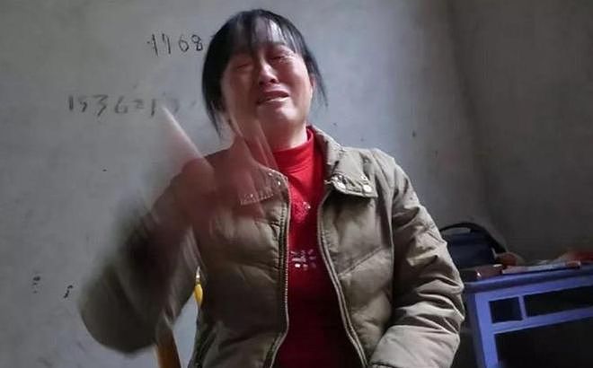 湖北农民当街杀警泄愤:我被打没人管,杀了人就有人管了(组图) - 4