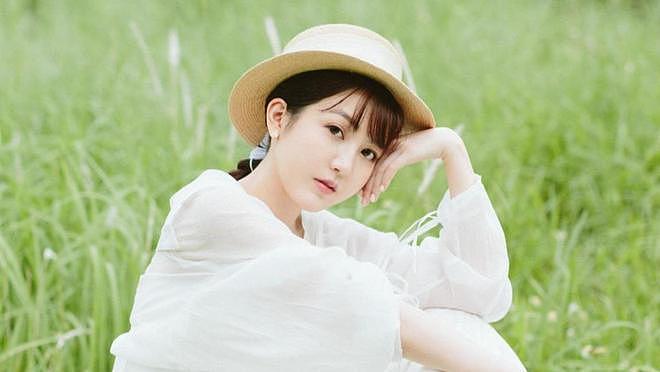 34岁台湾歌手黄小玫因罕见病猝逝,团队证实:治疗过程极为辛苦(组图) - 1