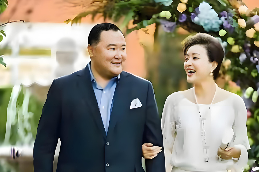舍弃旧爱嫁百亿富豪,如今57岁直播卖网课,澜姐的“豪门梦”碎了一地?(组图) - 18