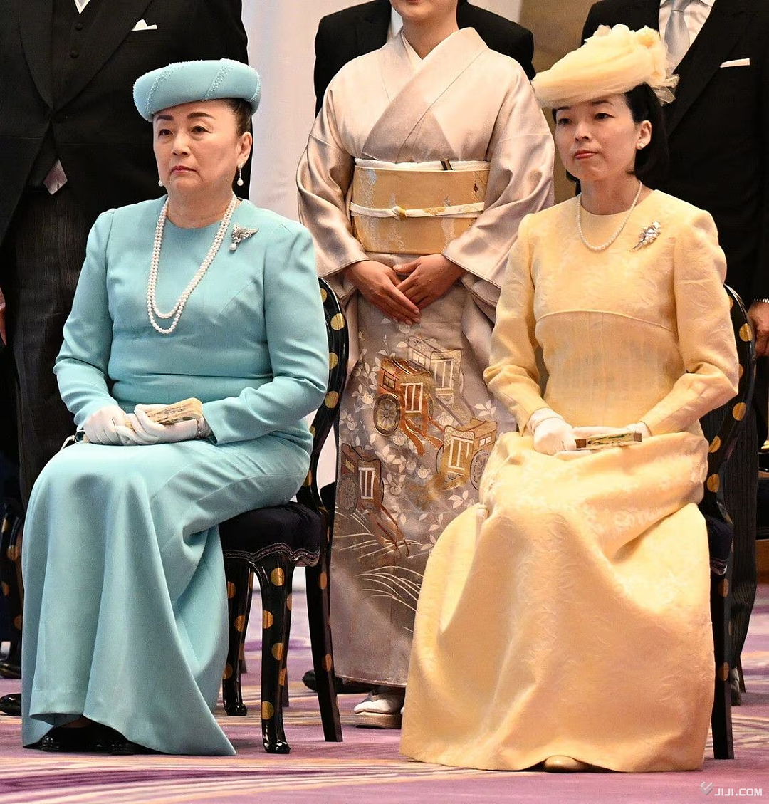 日本44岁未婚长公主单挑皇室，成功继承巨额家产和“王爷”封号！网友大赞：爱子当女天皇有戏了（组图） - 17