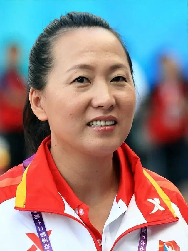 退役移居美国，三个孩子三个爹，52岁“东方神鹿”王军霞现状如何（组图） - 27