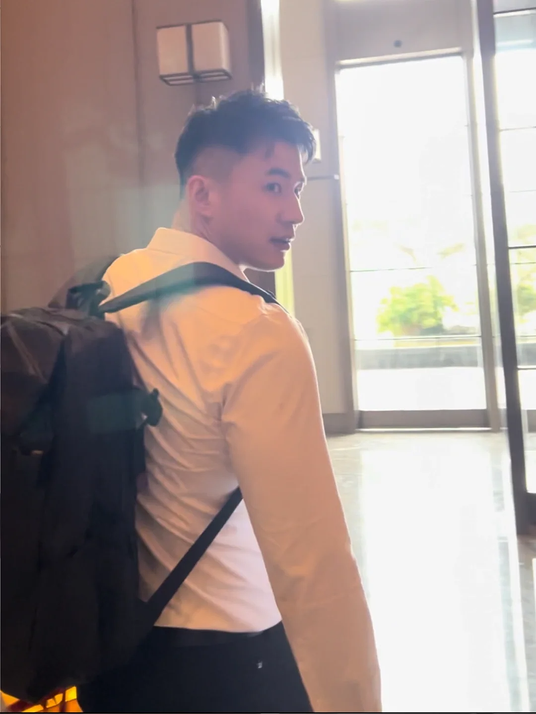 【帅哥】27岁湖北武汉健身网红,厚实蜘蛛身材,拍照都要吸肚子,可狼可奶肌肉男(组图) - 7