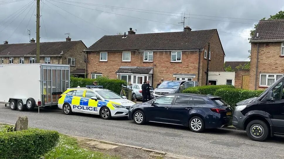 英版“绝命毒师”想集齐元素周期表，还手搓炸弹！警察无语：他说只是爱好科学（组图） - 3