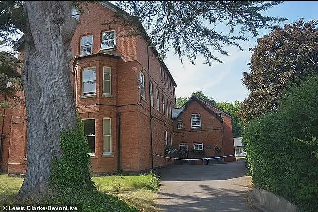 小留学生残忍谋杀同学,英国名校凶案震惊全国!警察:他用锤子砸碎了舍友的头骨(组图) - 2