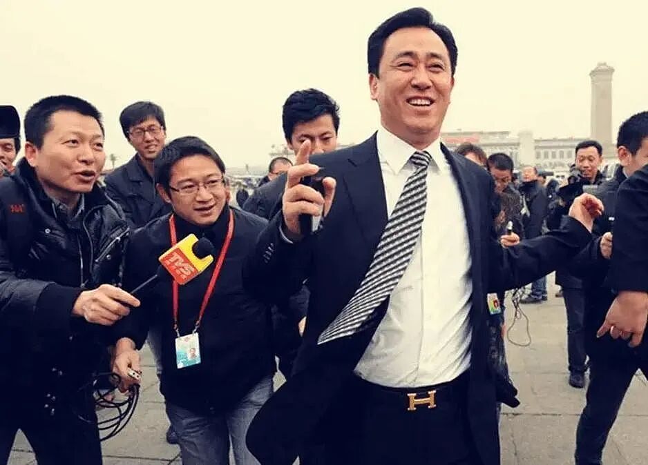 许家印分灶计划彻底失败：长子失守海外50亿，次子遭亲妈10亿讼局（组图） - 2