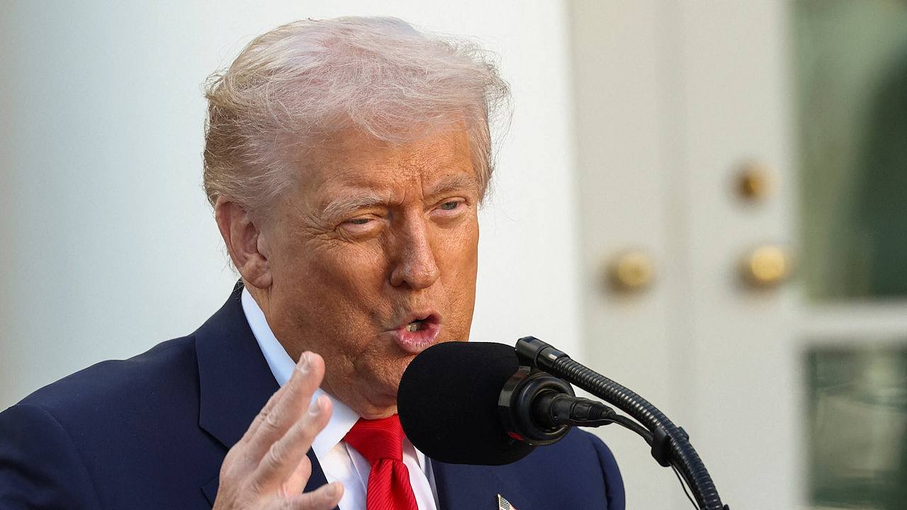 美国商会提起诉讼，反对特朗普提高H-1B签证费至10万美元（组图） - 1