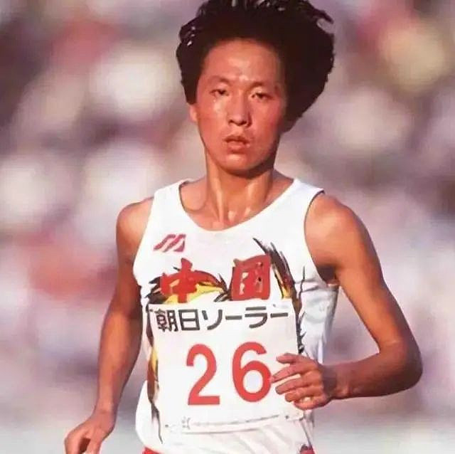 退役移居美国，三个孩子三个爹，52岁“东方神鹿”王军霞现状如何（组图） - 24