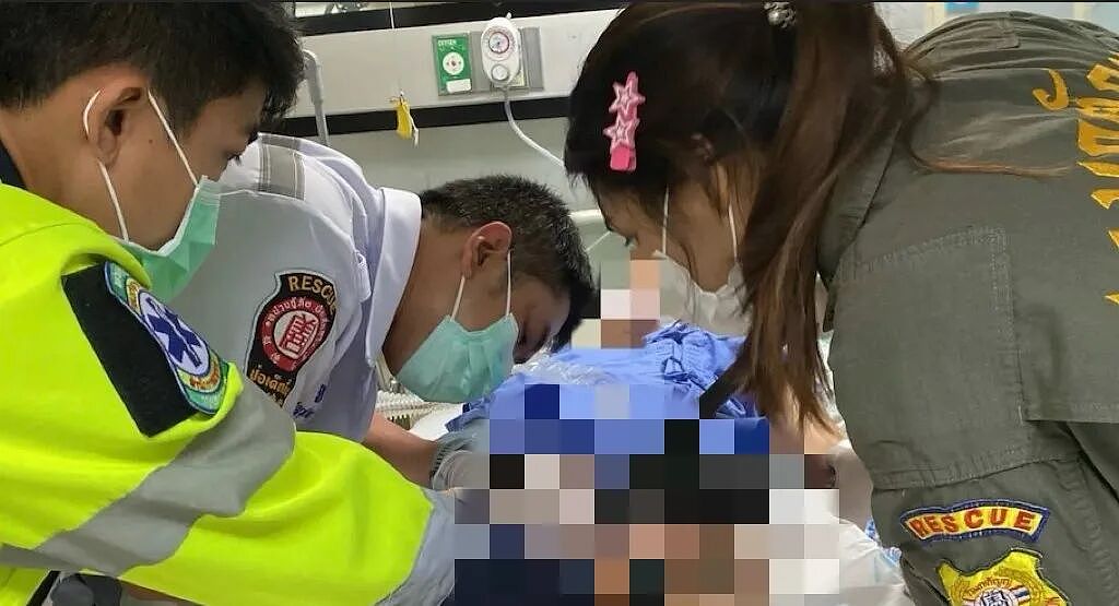 男子“丁丁”太大怕被偷走，套上双层钢圈，然后出不来了，医生：要不先治脑子吧（组图） - 6
