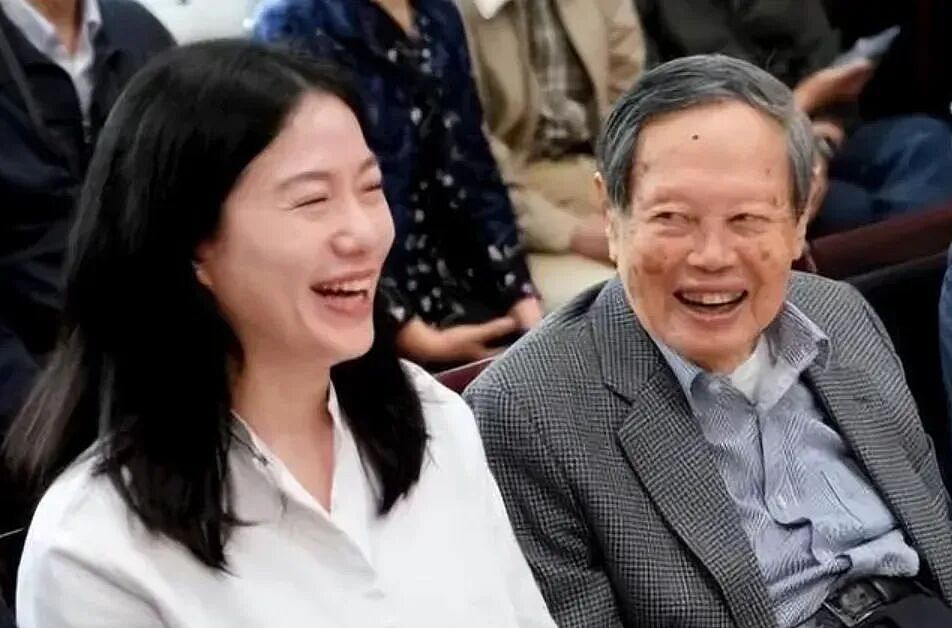 杨振宁逝世享年103岁，与翁帆结婚20余年，不是爷孙恋而是灵魂伴侣（组图） - 5