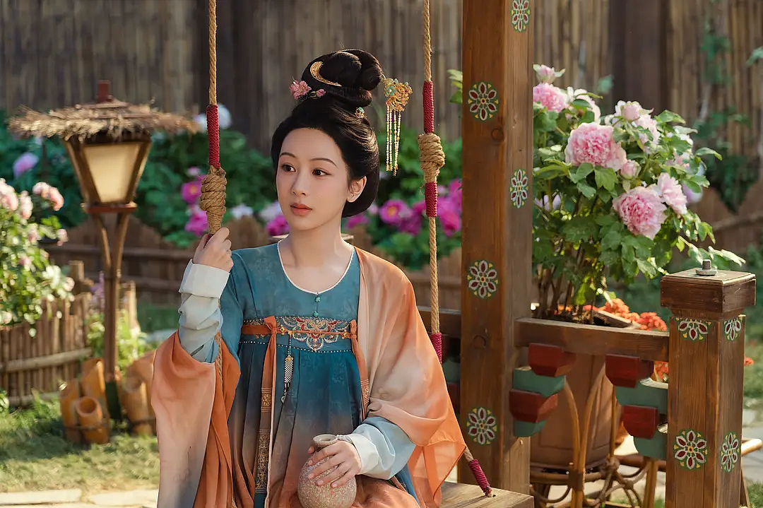 第一女富豪的大瓜,被拍出来了(组图) - 37