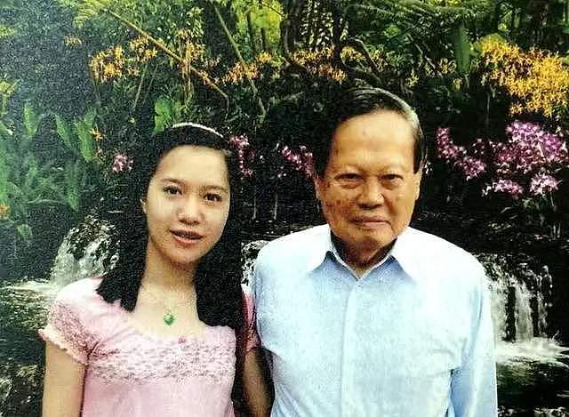 103岁杨振宁去世，月初刚过生日，95岁恢复国籍，已安排好遗产（组图） - 6