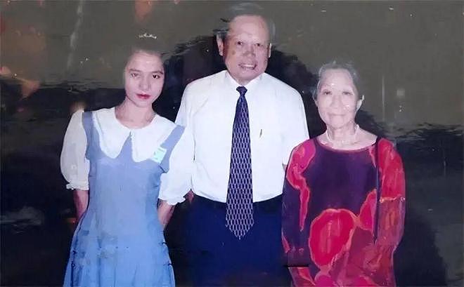 杨振宁称是通过电话向翁帆求婚，激烈社会反应让他惊讶（组图） - 2