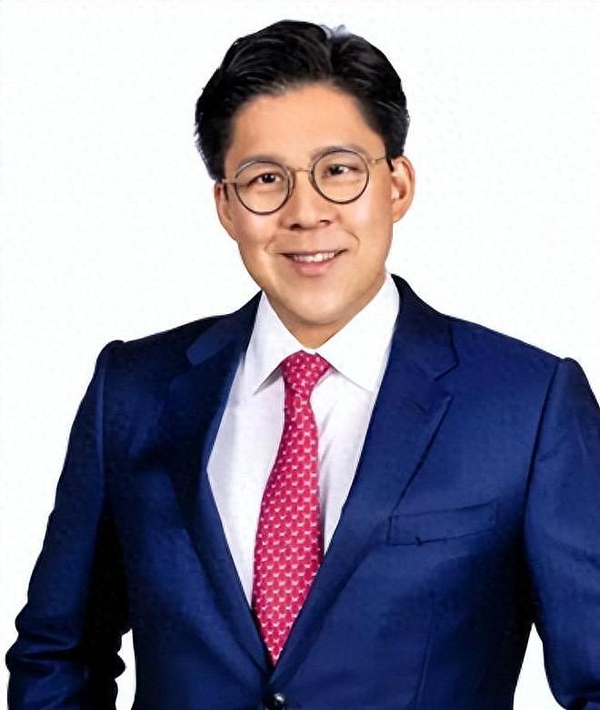 霍启刚婚后生活：凌晨五点为妻子煲汤，自豪是“郭晶晶的丈夫”（组图） - 1