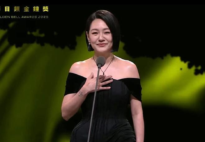 小S第60届金钟奖获奖,坦言无助的时候,还是很想打电话给大s(组图) - 7