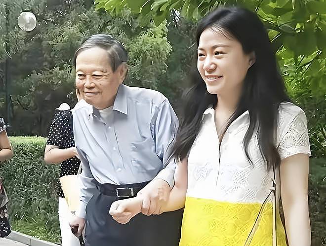杨振宁去世：与杜致礼结婚53年，3个子女在美国，最大76最小66岁（组图） - 2
