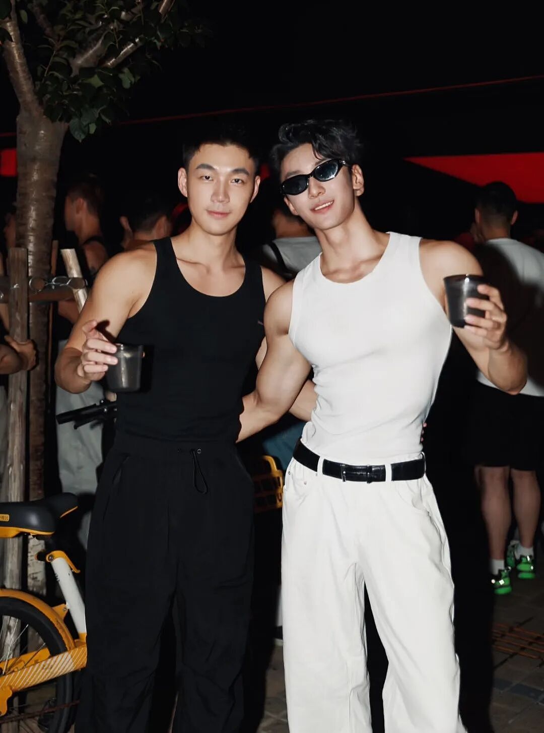 【帅哥】骑行圈肌肉天菜爆火出圈，Top级别的男大，自爆骑行圈好乱...（组图） - 4