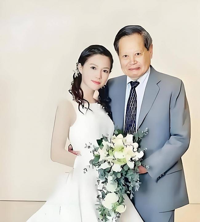 杨振宁八月自曝“脖子供血不足” ，最后状态曝光（组图） - 7