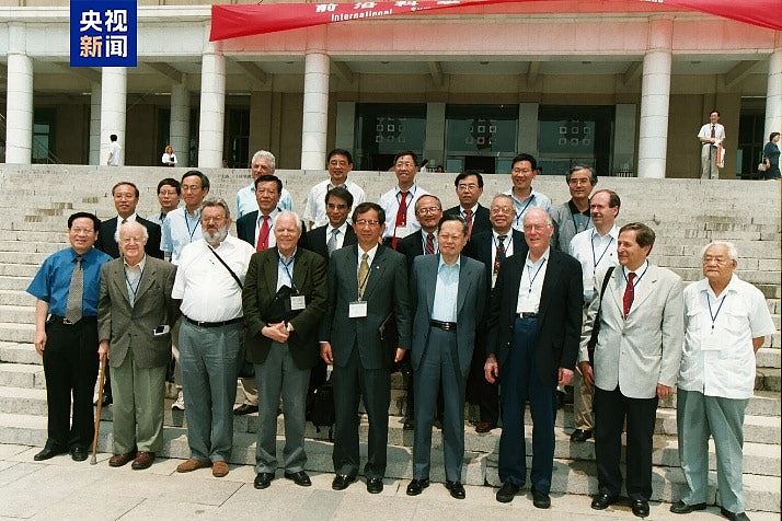 杨振宁逝世：一生心怀家国，被誉“中美学术交流桥梁第一人”（组图） - 7
