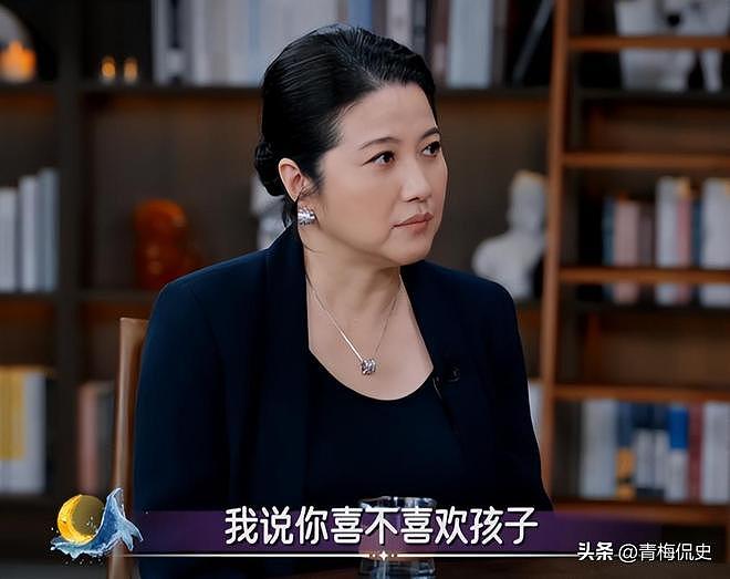 52岁颜丙燕官宣恋情！自曝已停经，小20岁男友被拍，称能接受丁克（组图） - 20