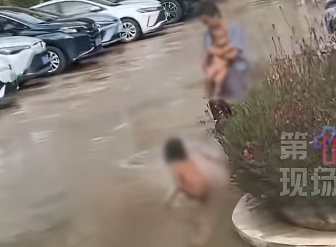全身赤裸“野人小孩”引关注！探访“野人小孩”老家，村民称孩子很可怜（组图） - 2