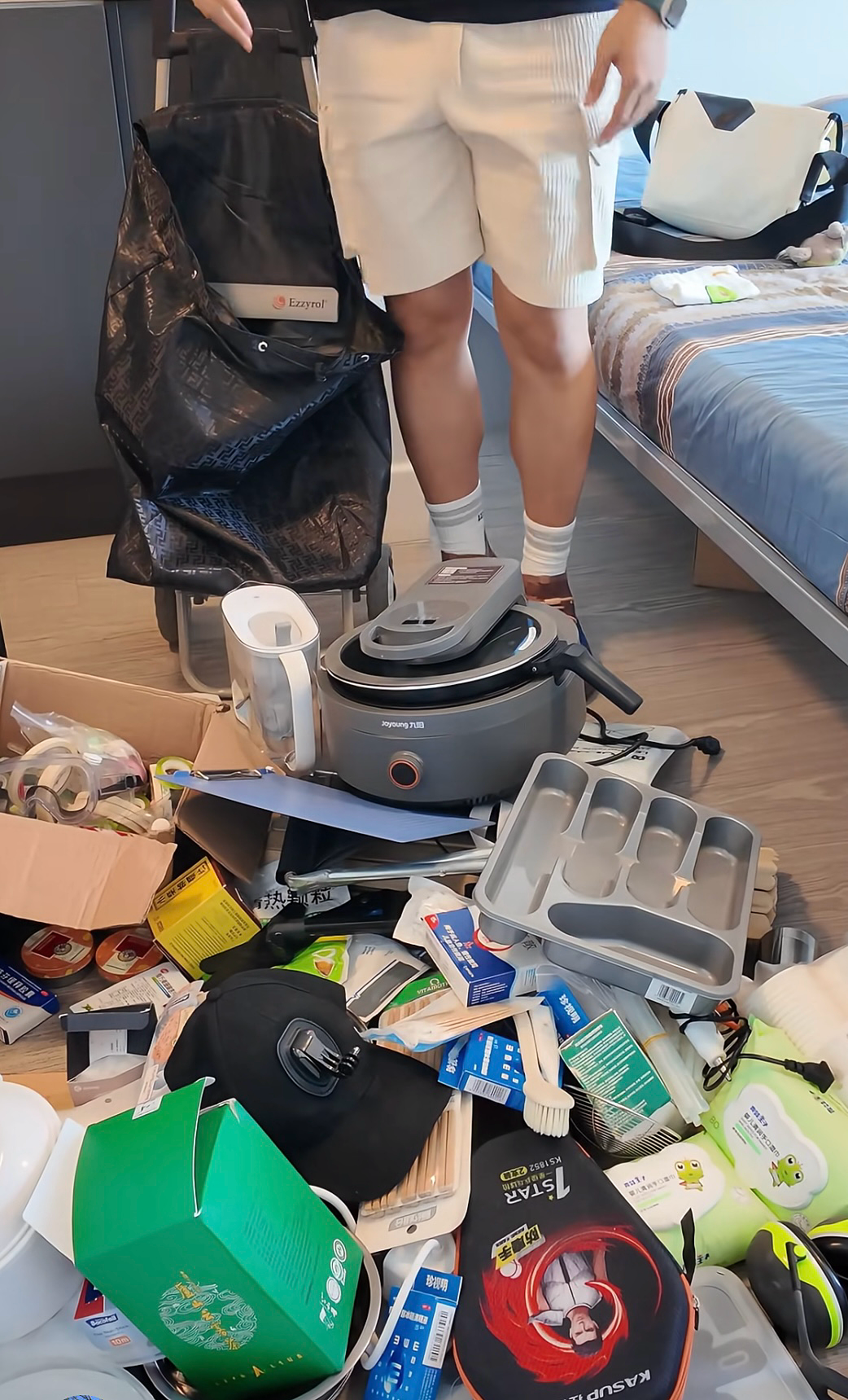 震惊全网!中国留学生抠搜被骂爆?原来他们才是真正的破烂大王…(组图) - 4
